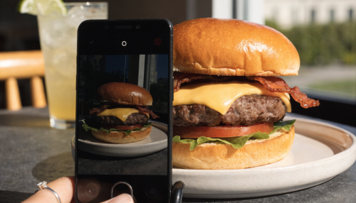 Réseaux sociaux pour un fast-food : stratégie - ouvrir un fast-food